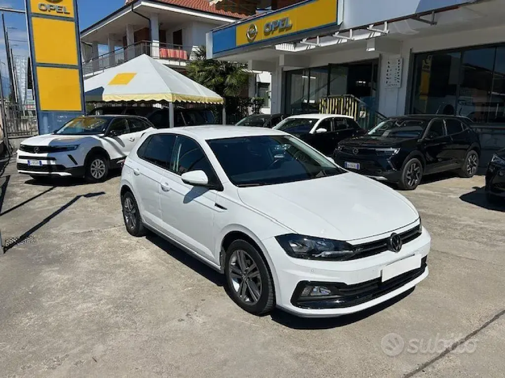 Usata VW Polo Sport 80 CV (58 kW) 2021 Bianco Utilitaria