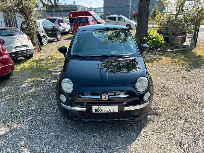 Usata Fiat 500 Lounge 69 CV (50 kW) 2010 Bianco Utilitaria