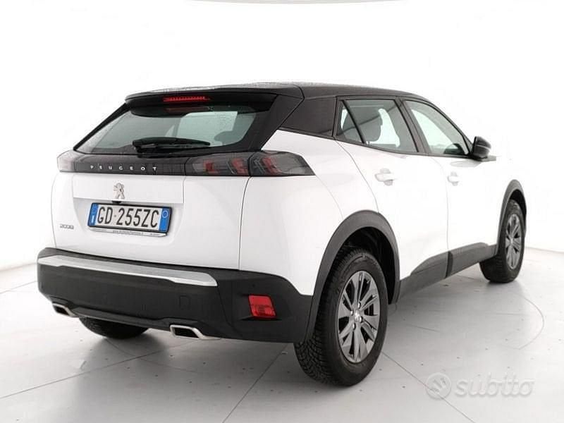 Usata Peugeot 2008 Allure 131 CV (96 kW) 2021 Bianco SUV