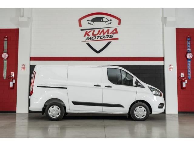 Bianco(met.) Usata 2021 Ford Transit Custom Tre volumi | 17.600 € (Ottimo prezzo) - Immagine 1/4