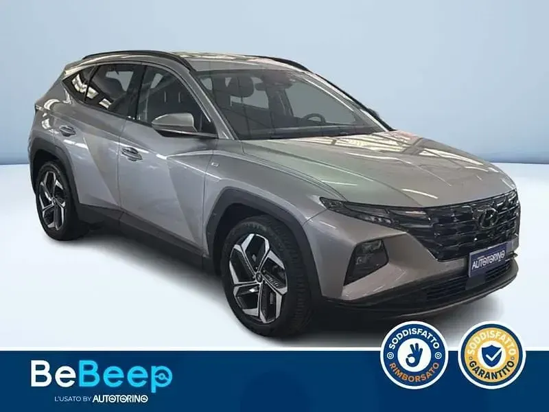 Usata Hyundai Tucson 180 CV (132 kW) 2022 Argento metallizzato SUV
