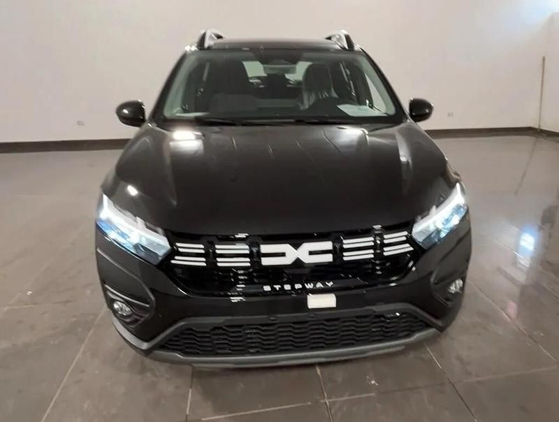 Nuova Dacia Sandero Expression 100 CV (73 kW) 2025 Nero Utilitaria