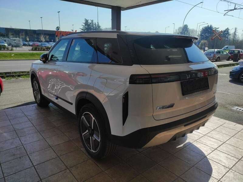 Nuova Jaecoo 7 347 CV (255 kW) 2025 Khaki white SUV