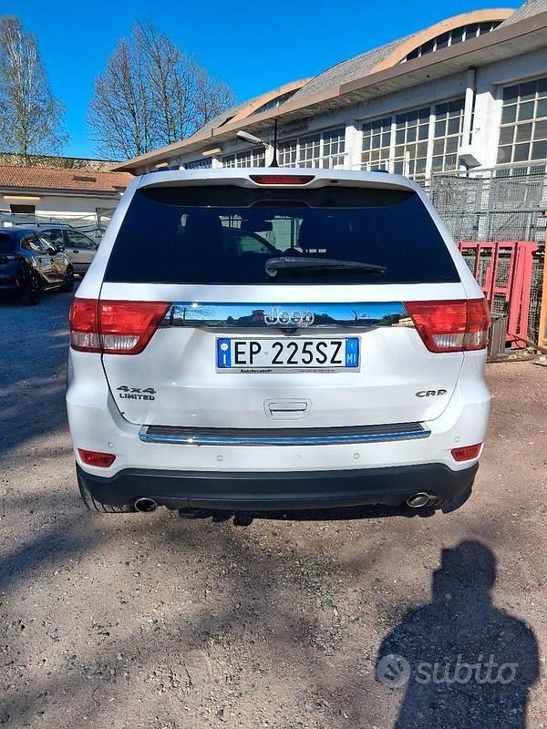 Usata Jeep Grand Cherokee 243 CV (178 kW) 2013 Bianco SUV