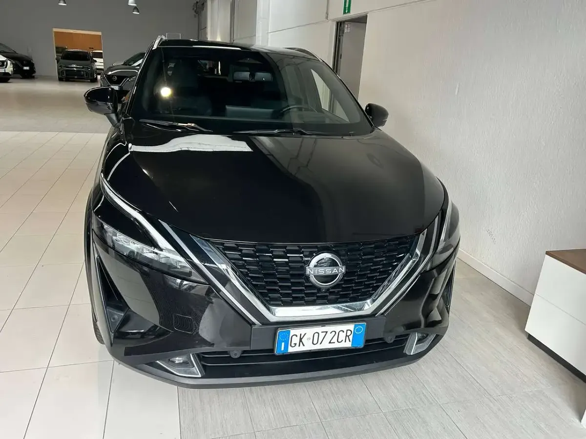 Usata Nissan Qashqai Acenta 140 CV (102 kW) 2022 Nero SUV