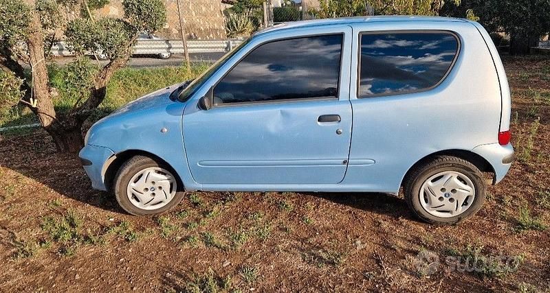Usata 2004 Fiat 600 Due volumi | 1700 € (Buon prezzo) - Immagine 1/3