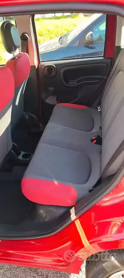 Usata Fiat Panda 85 CV (62 kW) 2014 Rosso Utilitaria