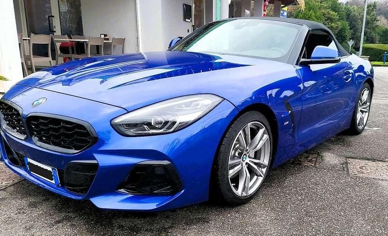 Usata BMW Z4 M Sport 197 CV (144 kW) 2024 Blu/azzurro Cabrio