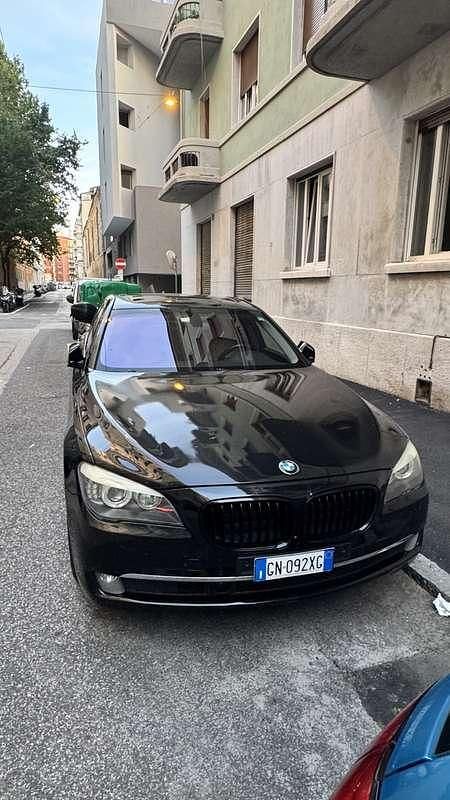 Usata BMW 730L 257 CV (189 kW) 2010 Berlina