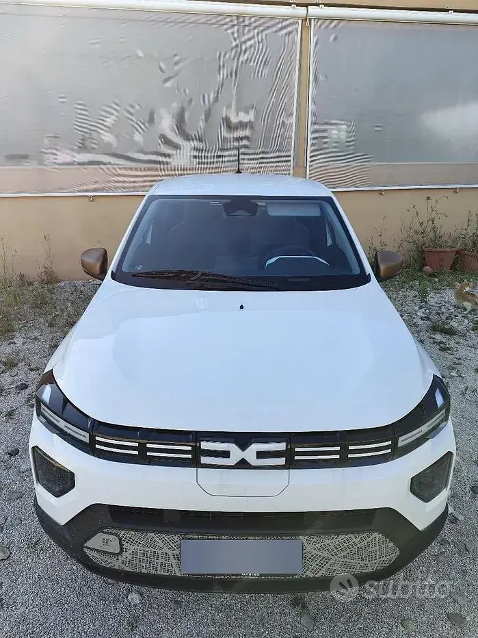 Usata Dacia Spring Extreme 19 kW (26 CV) 2024 Bianco Utilitaria