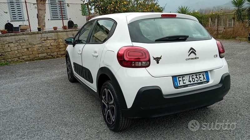 Usata Citroën C3 Shine 75 CV (55 kW) 2017 Bianco Berlina