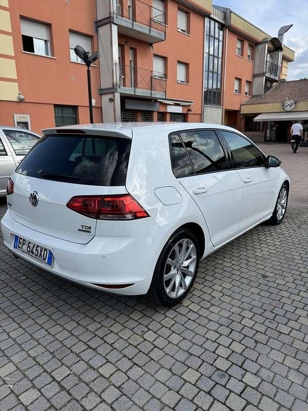 Usata VW Golf VII Highline 105 CV (77 kW) 2013 Bianco Berlina