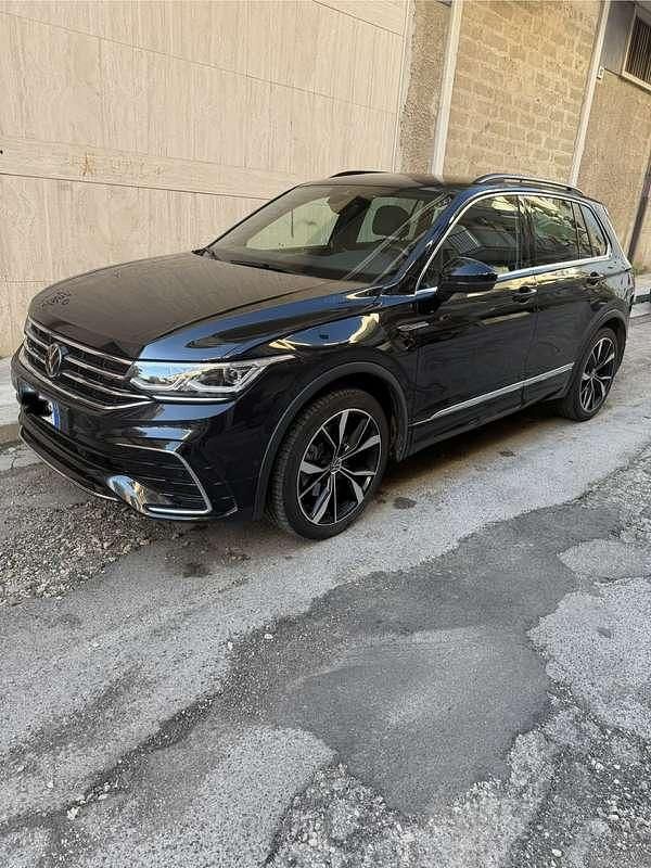 Usata VW Tiguan R-line 200 CV (147 kW) 2023 SUV