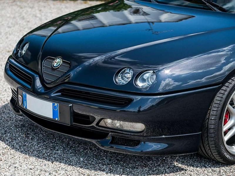 Usata Alfa Romeo GTV 220 CV (161 kW) 1997 Nero Coupé