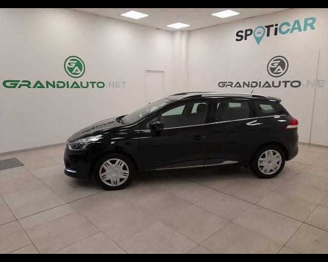 Usata Renault Clio GrandTour Intens 90 CV (66 kW) 2017 Nero Station wagon