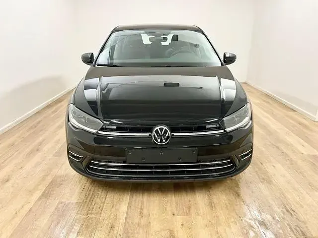 Usata VW Polo Style 95 CV (69 kW) 2024 Nero Utilitaria