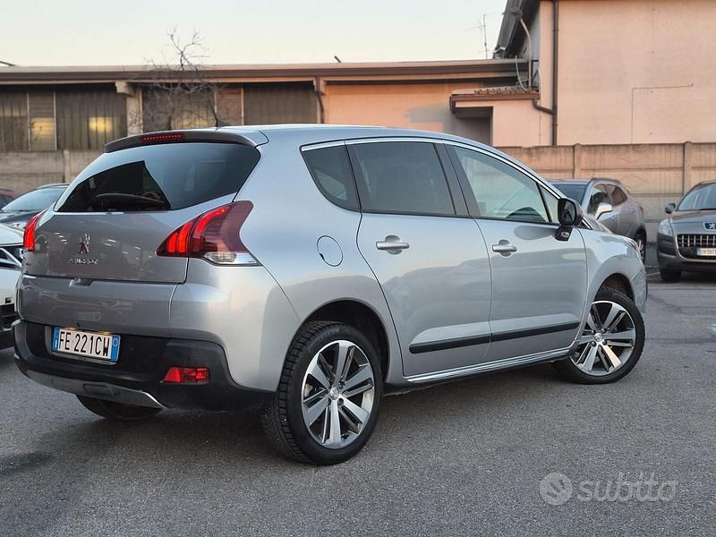 Usata Peugeot 3008 Allure 119 CV (87 kW) 2016 Grigio SUV