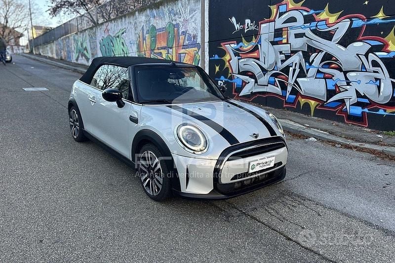 Usata Mini Cooper Cabriolet Classic 136 CV (100 kW) 2022 Grigio Cabrio