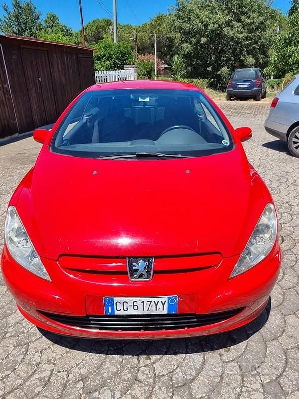 Usata Peugeot 308 109 CV (80 kW) 2004 Rosso Coupé