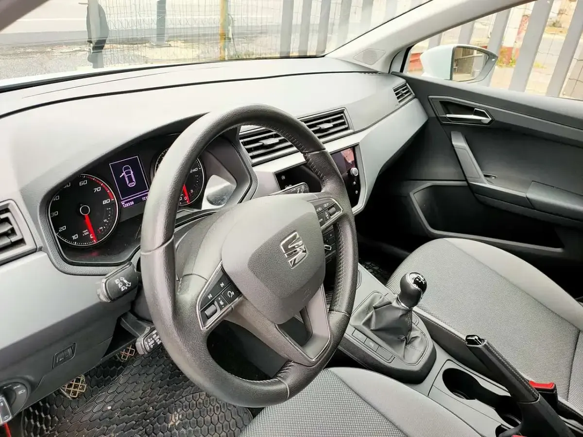 Second-hand Seat Ibiza Business 90 CP (66 kW) 2021 Alb Hatchback