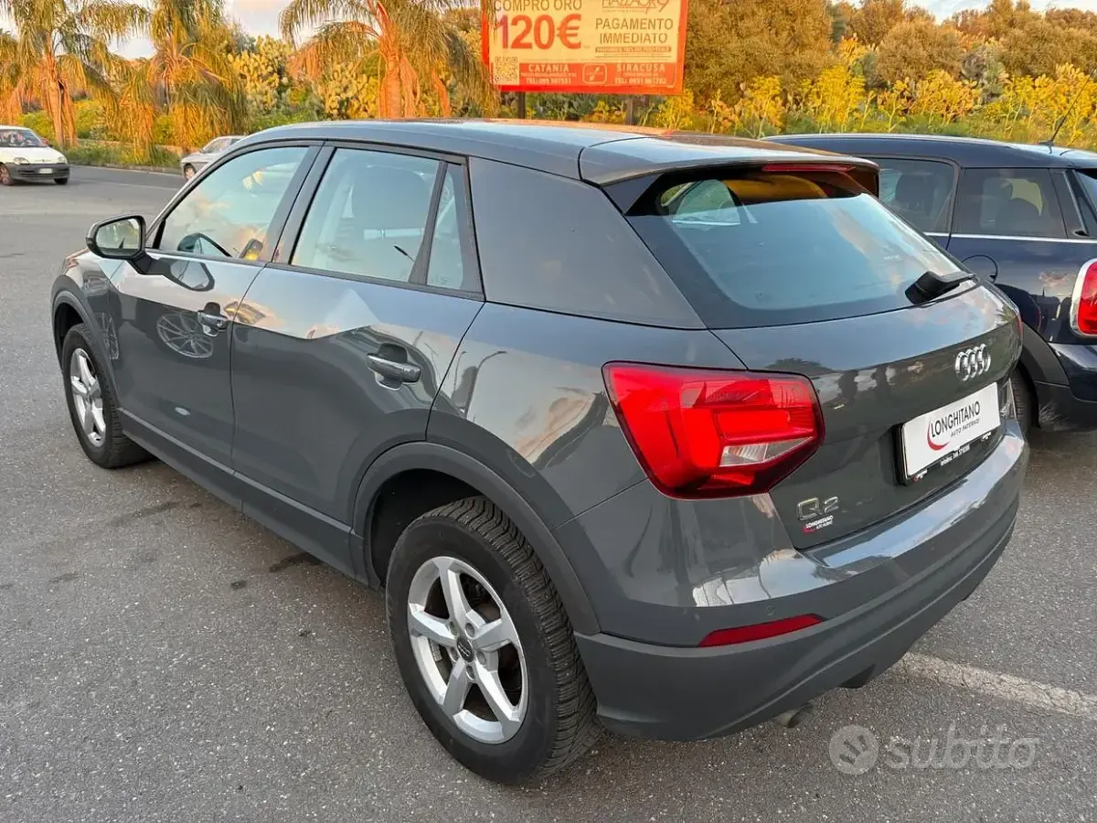 Usata Audi Q2 150 CV (110 kW) 2019 Grigio SUV