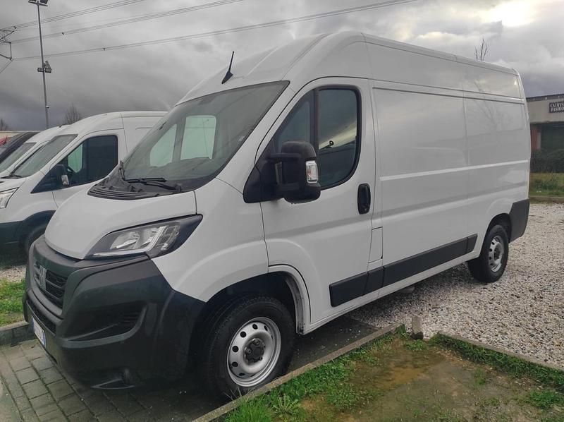 Usata Fiat Ducato 33 119 CV (87 kW) 2023 Bianco Furgone