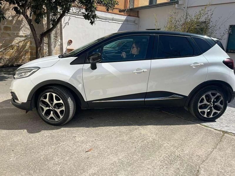 Usata Renault Captur 90 CV (66 kW) 2018 Bianco SUV