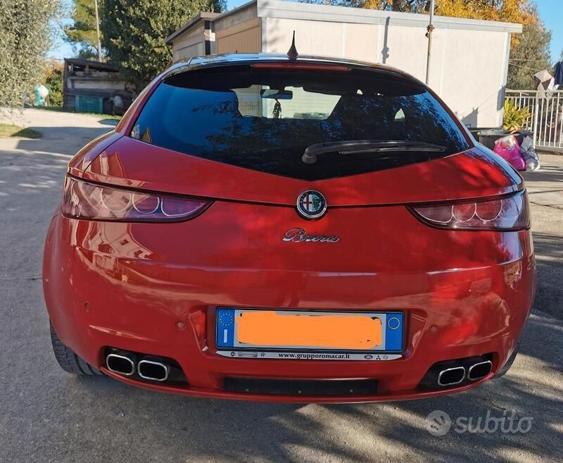 Usata Alfa Romeo Brera 170 CV (125 kW) 2010 Rosso Coupé