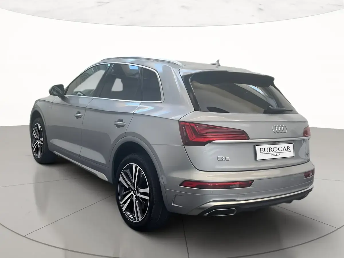 Usata Audi Q5 S-line plus 204 CV (150 kW) 2023 Argento fioretto metallizzato SUV