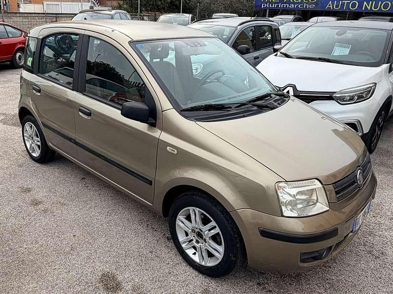Usata Fiat Panda Dynamic 60 CV (44 kW) 2009 Beige Utilitaria