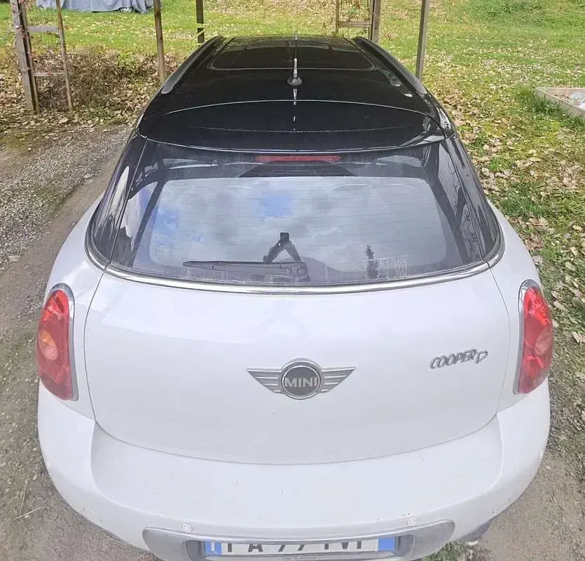 Usata Mini Cooper D Countryman Business 111 CV (81 kW) 2015 SUV