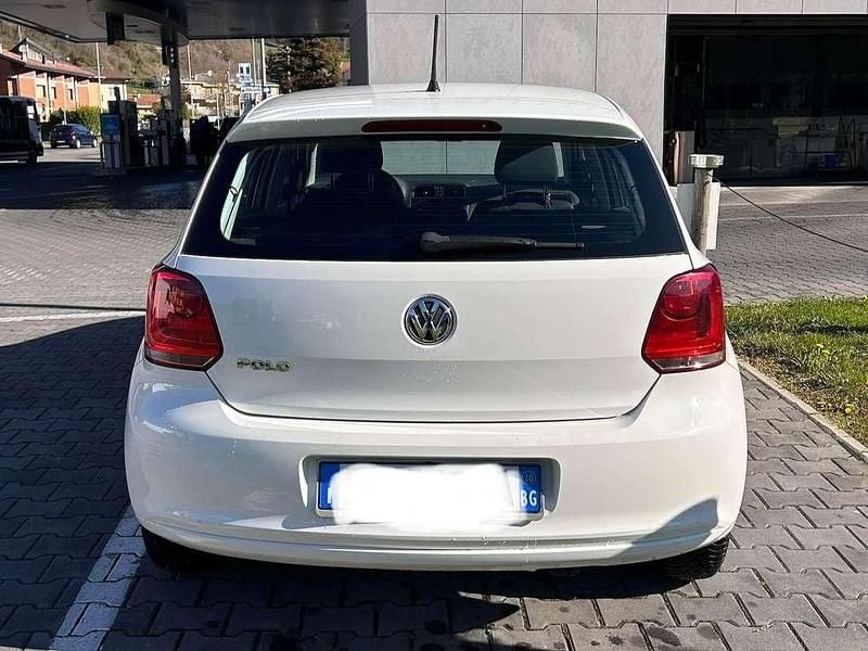 Usata VW Polo Comfortline 69 CV (50 kW) 2010 Bianco Utilitaria