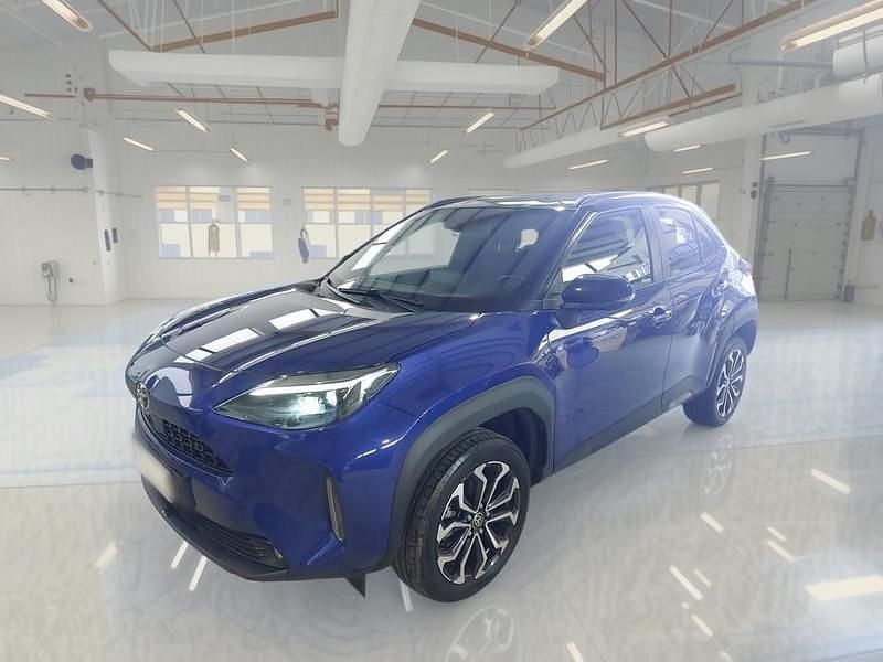 Blu Usata 2022 Toyota Yaris Cross Trend SUV | 21.700 € (Cara) - Immagine 1/4