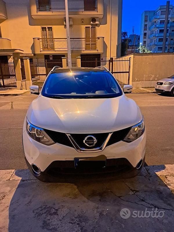 Usata Nissan Qashqai 115 CV (84 kW) 2016 Bianco SUV