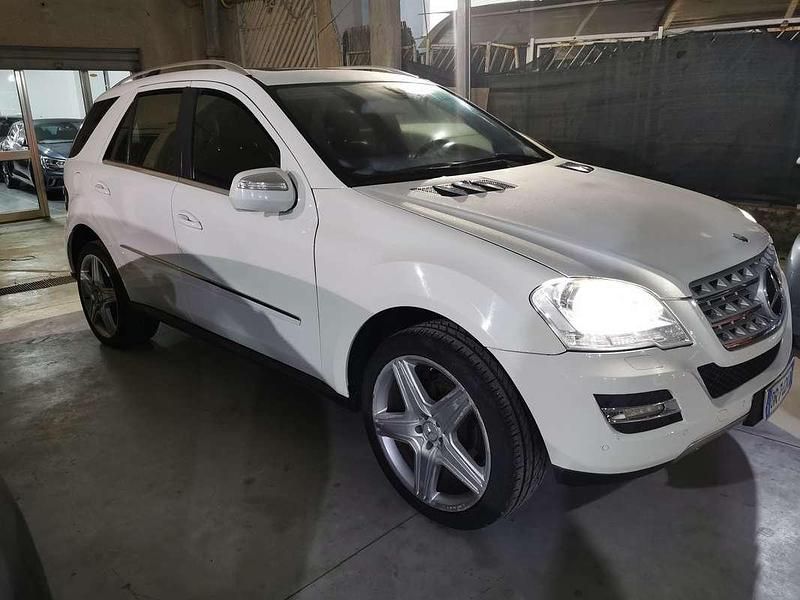 Usata Mercedes ML350 211 CV (155 kW) 2009 SUV