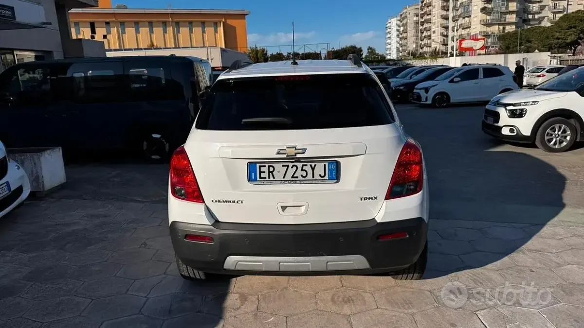 Usata Chevrolet Trax 131 CV (96 kW) 2013 Bianco SUV