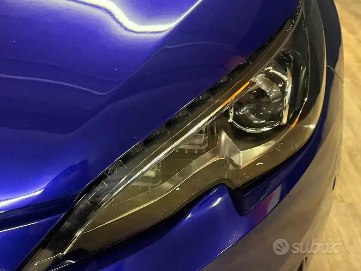 Usata Peugeot 308 GT 181 CV (133 kW) 2015 Blu Berlina