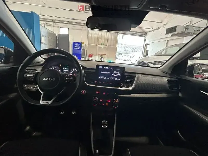 Usata Kia Stonic 101 CV (74 kW) 2022 SUV