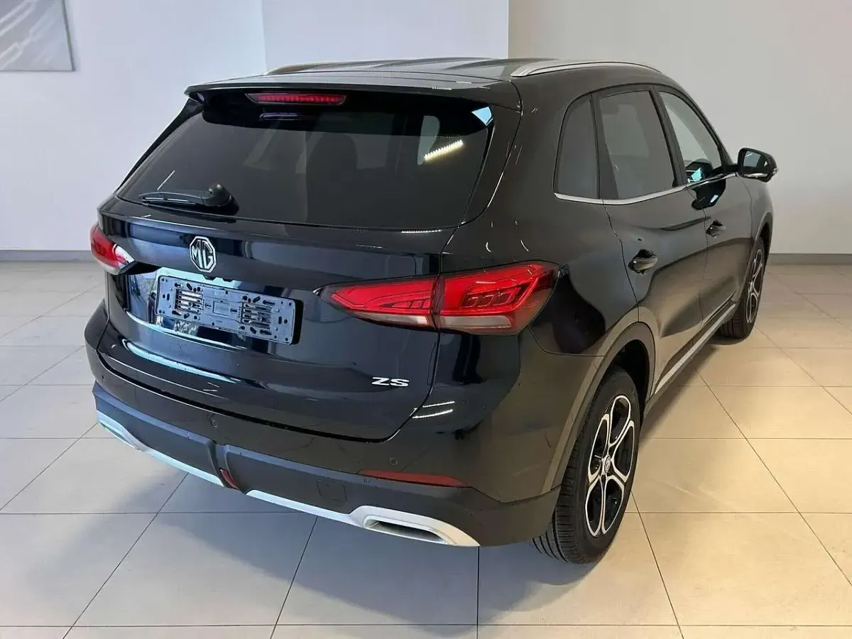 Nuova MG ZS Comfort 116 CV (85 kW) 2026 Nero SUV