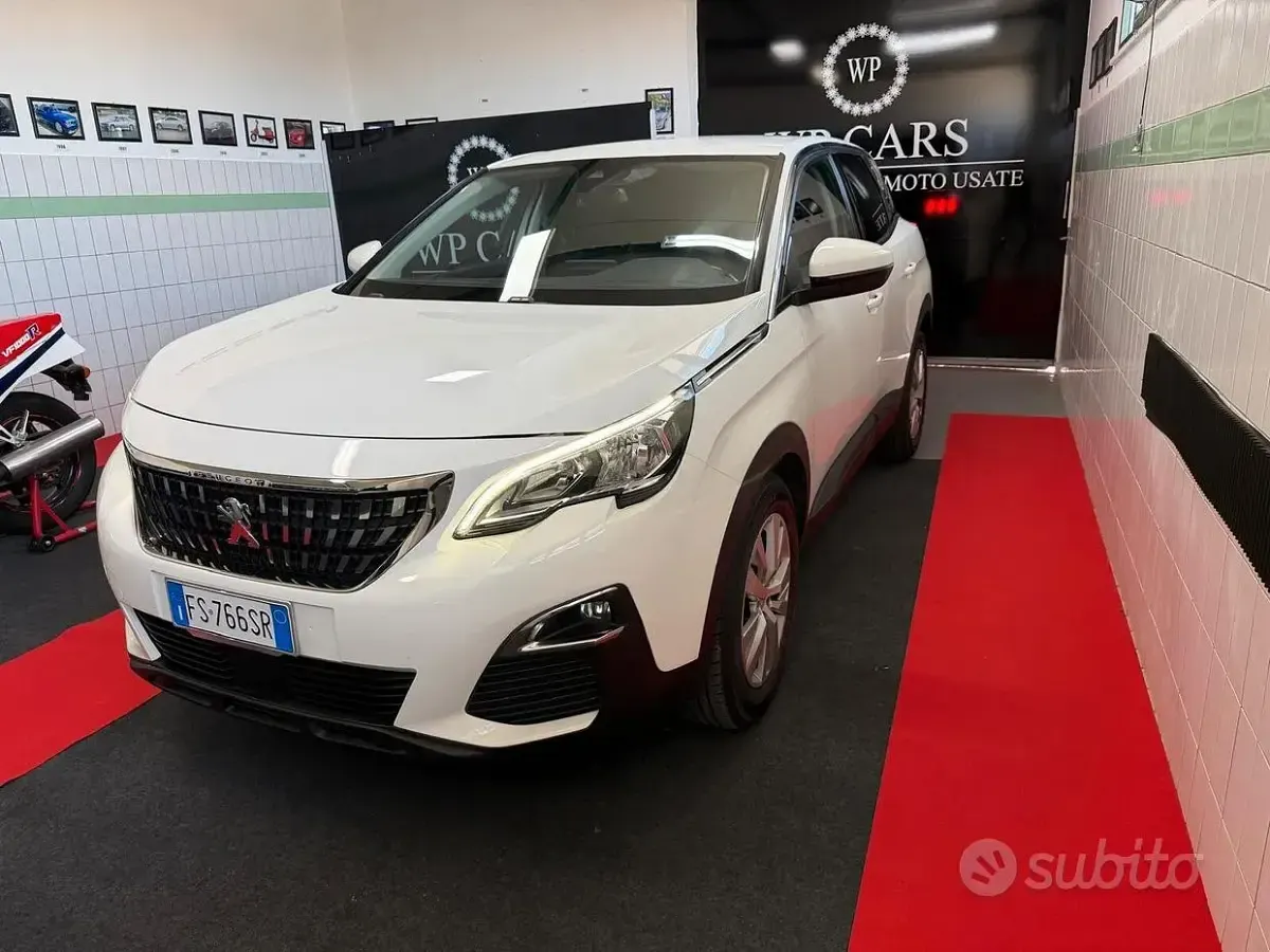 Usata Peugeot 3008 Allure 131 CV (96 kW) 2018 Bianco SUV
