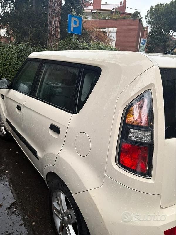 Usata Kia Soul 2009 Bianco SUV