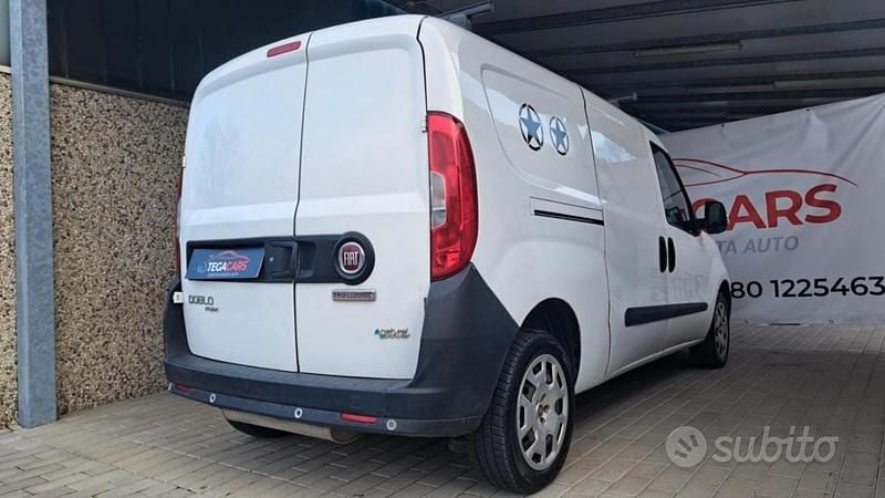 Usata Fiat Doblò Pop 120 CV (88 kW) 2016 Bianco Monovolume