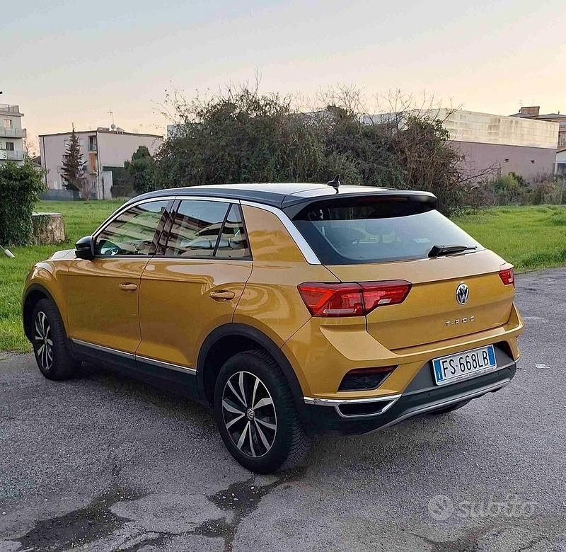 Usata VW T-Roc 116 CV (85 kW) 2018 SUV