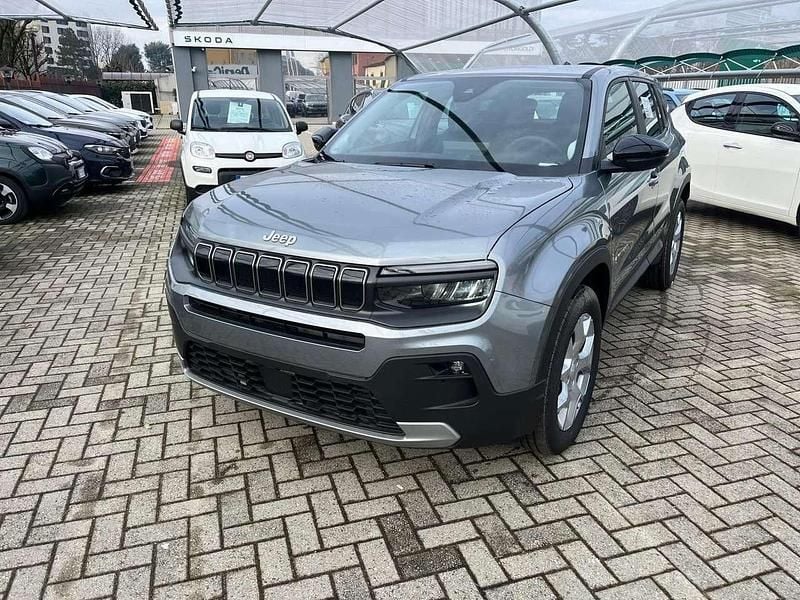 Nuova Jeep Avenger Altitude 101 CV (74 kW) 2025 Grigio SUV