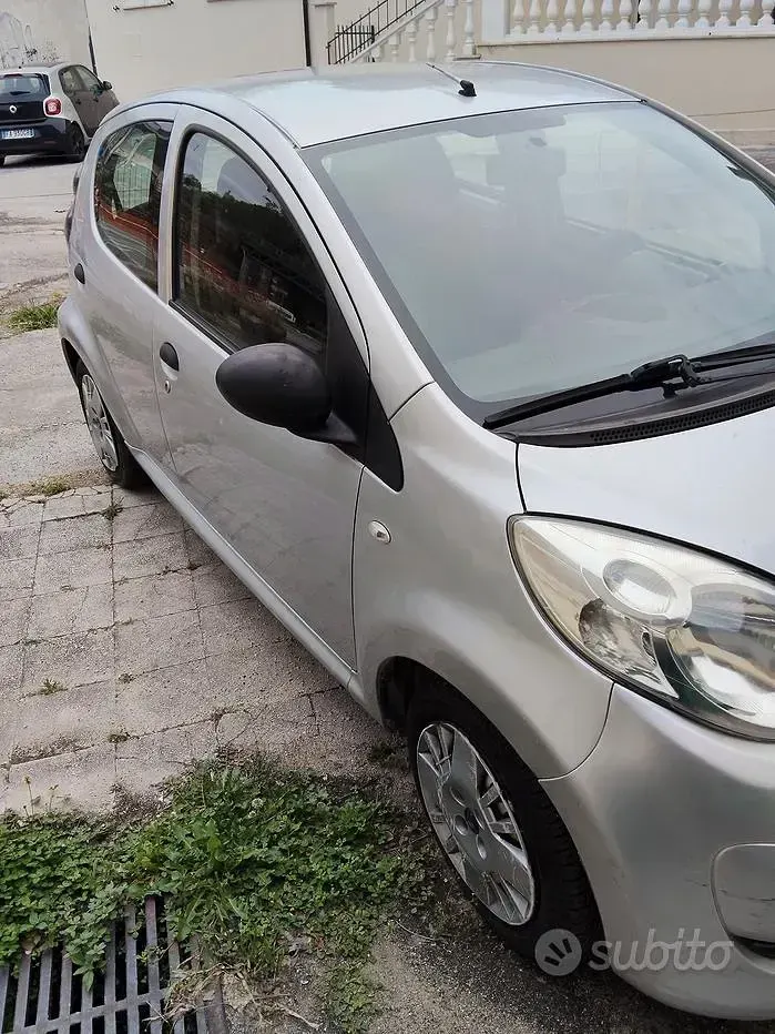 Usata Citroën C1 68 CV (50 kW) 2012 Grigio Utilitaria