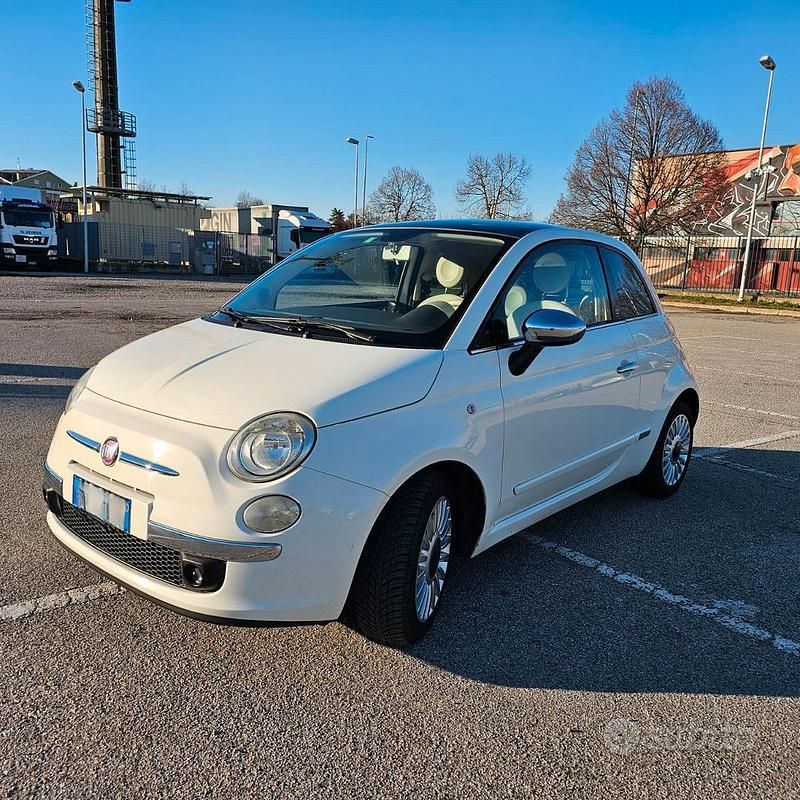 Usata Fiat 500 Lounge 2011 Bianco Utilitaria