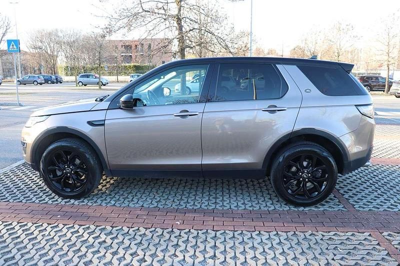 Usata Land Rover Discovery Sport Black Edition 150 CV (110 kW) 2016 Beige SUV