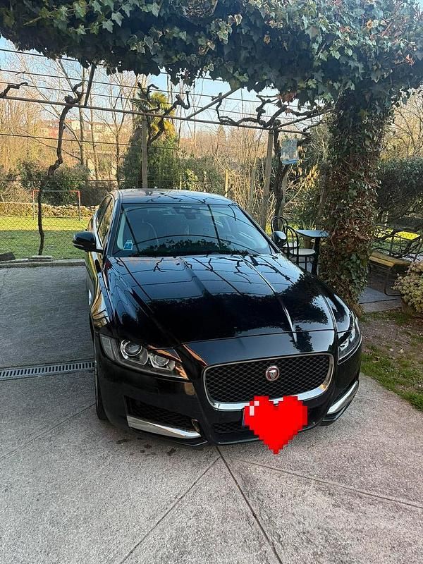 Usata Jaguar XF Prestige 2019 Nero Berlina