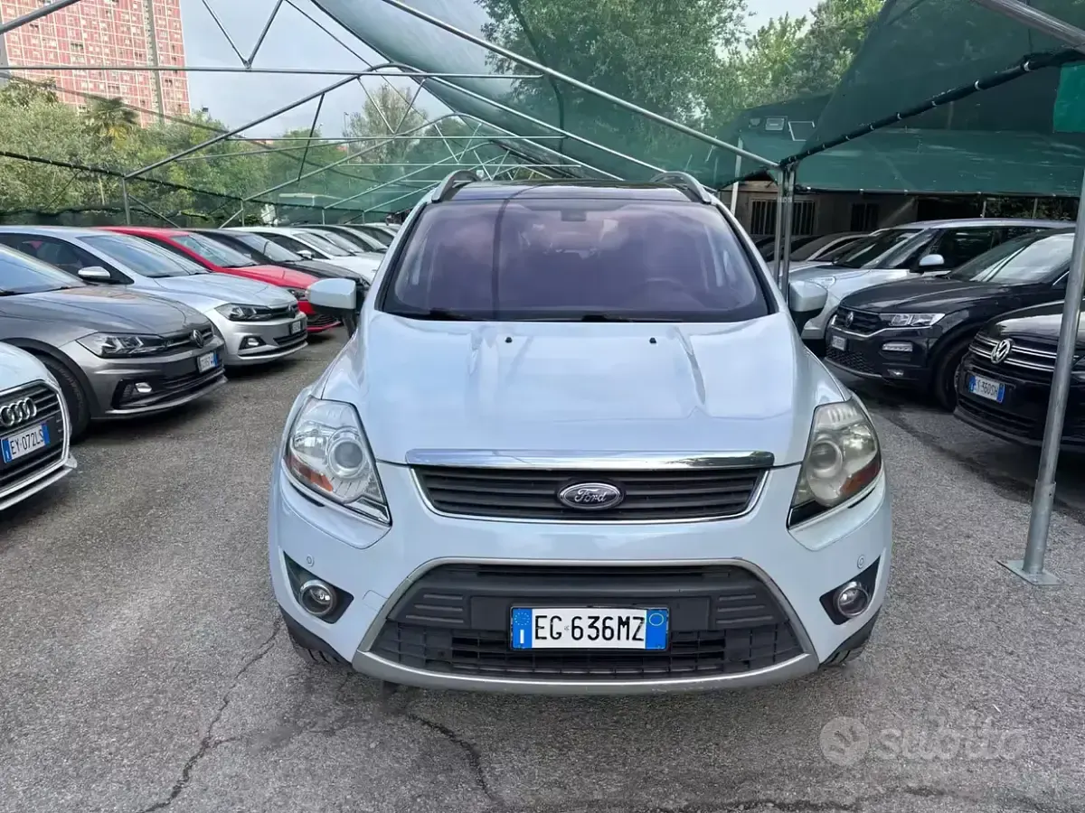 Usata Ford Kuga Titanium 163 CV (119 kW) 2011 Blu SUV