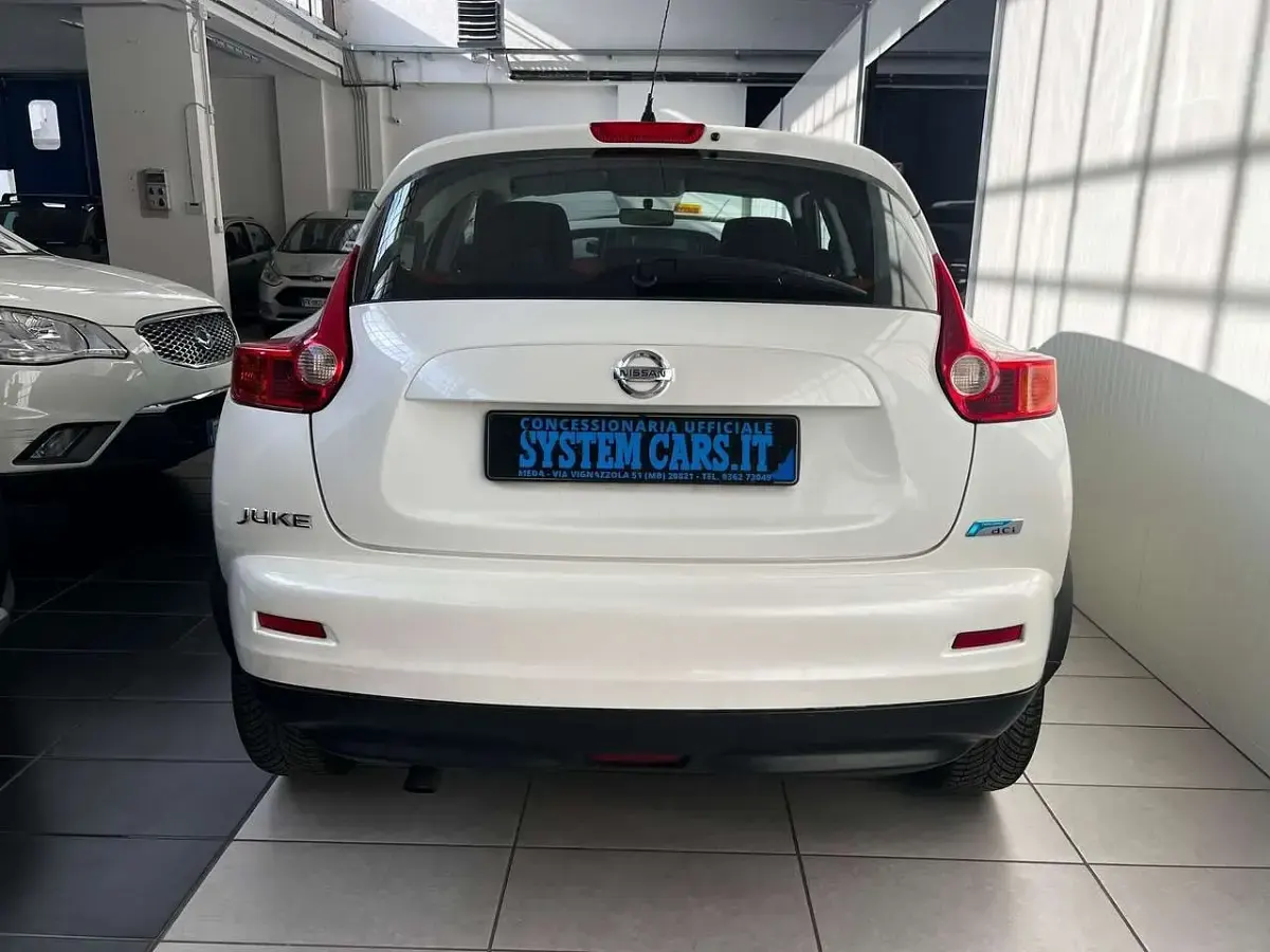 Usata Nissan Juke Tekna 110 CV (80 kW) 2014 Bianco SUV